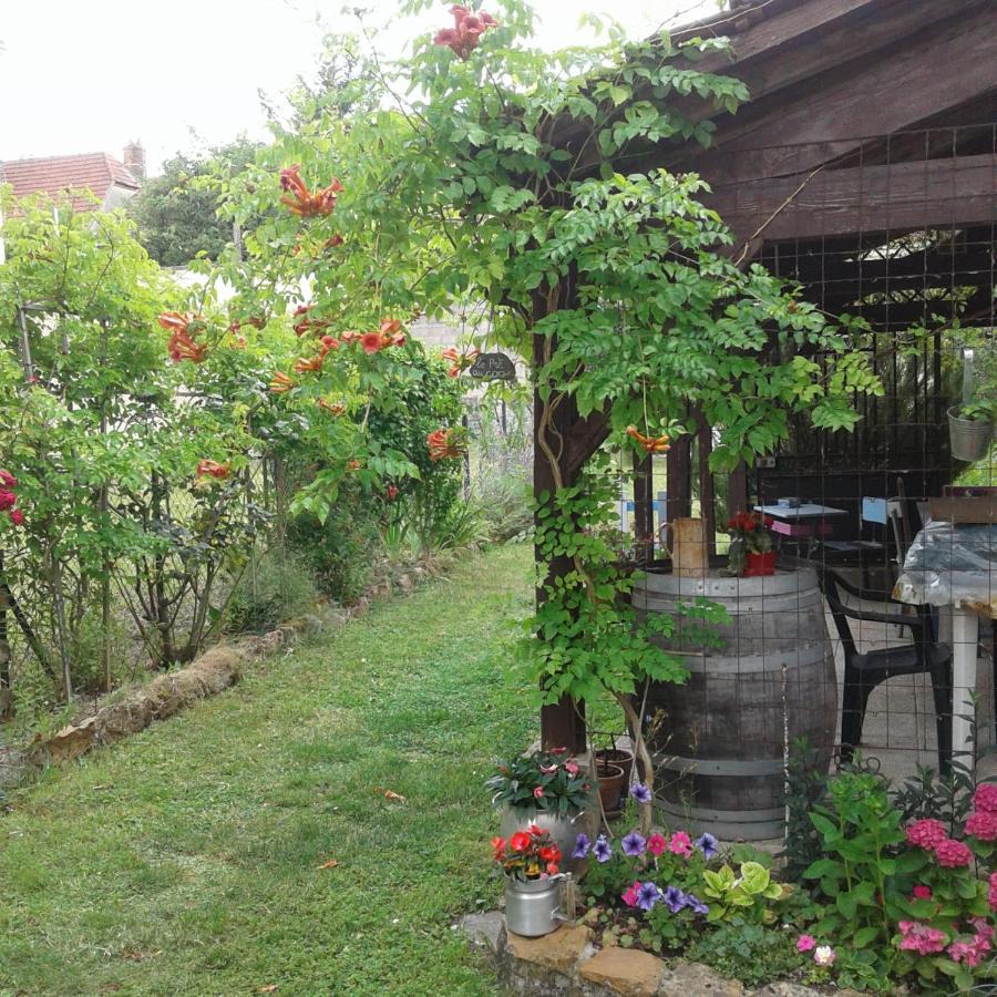 Le Coq En Pate Bed & Breakfast Romilly-sur-Seine Exterior photo